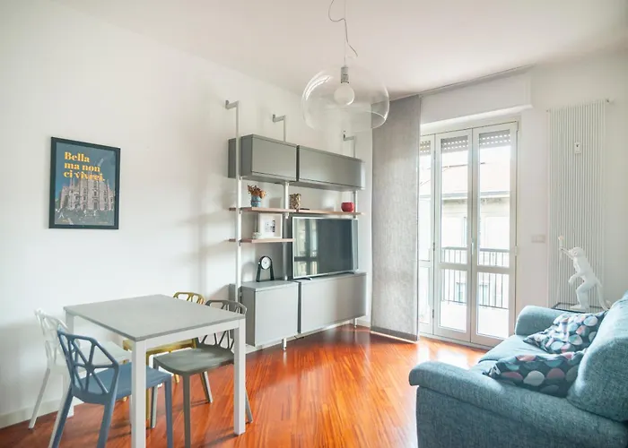 Isola Milano Apartment